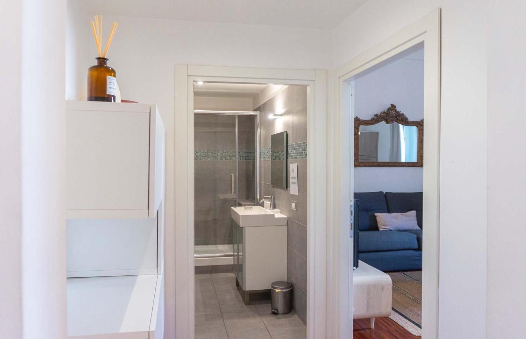 רומא Colosseum Cosy Apartment Close To Metro מראה חיצוני תמונה