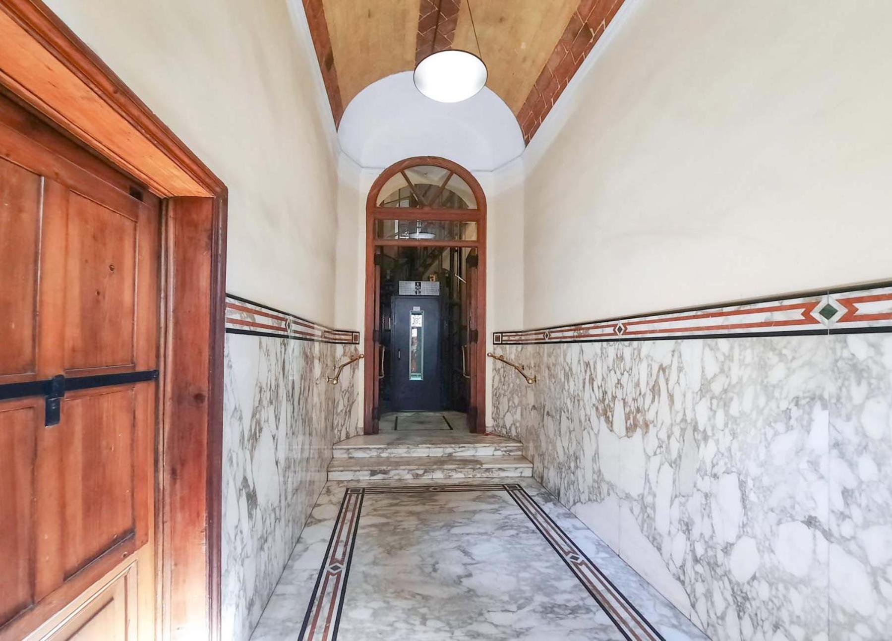 רומא Colosseum Cosy Apartment Close To Metro מראה חיצוני תמונה