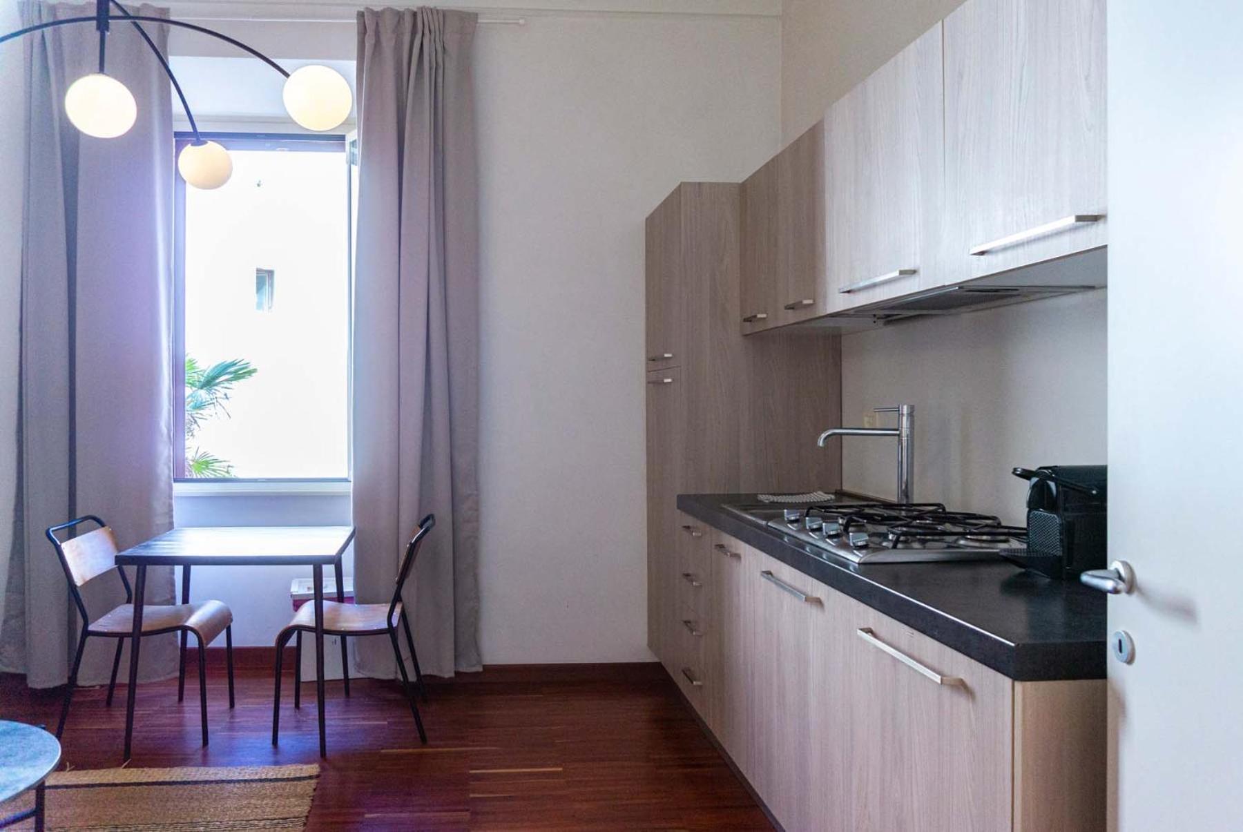 רומא Colosseum Cosy Apartment Close To Metro מראה חיצוני תמונה