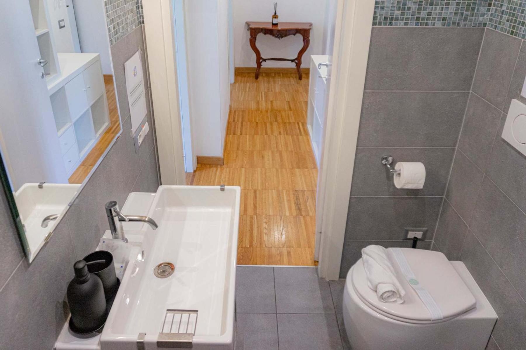 רומא Colosseum Cosy Apartment Close To Metro מראה חיצוני תמונה